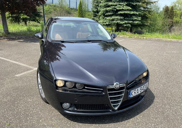 Alfa Romeo 159 cena 10000 przebieg: 285000, rok produkcji 2007 z Biskupiec małe 277